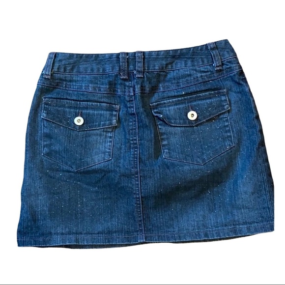 JUSTICE•MINI SKIRT - Picture 3 of 5